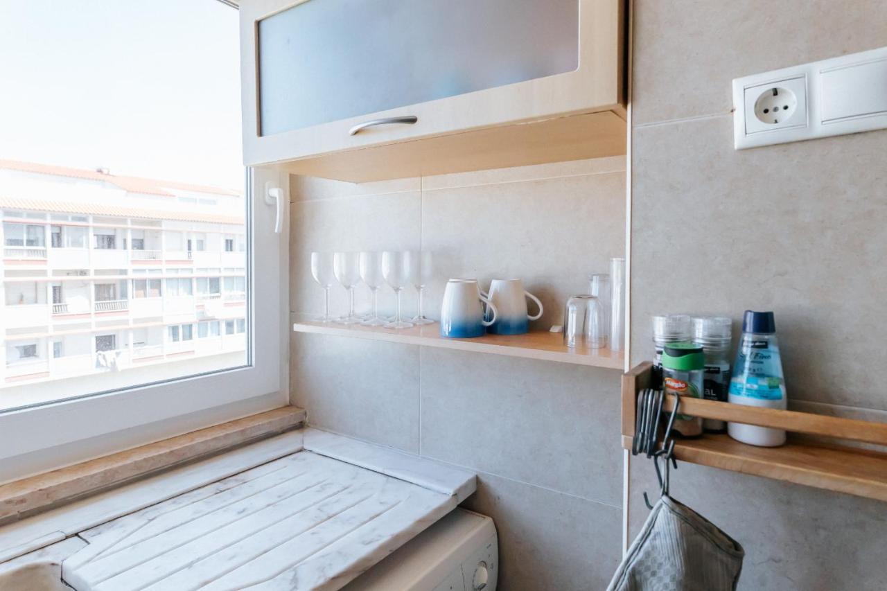 Cascais - Carcavelos Beach Apartment Eksteriør billede